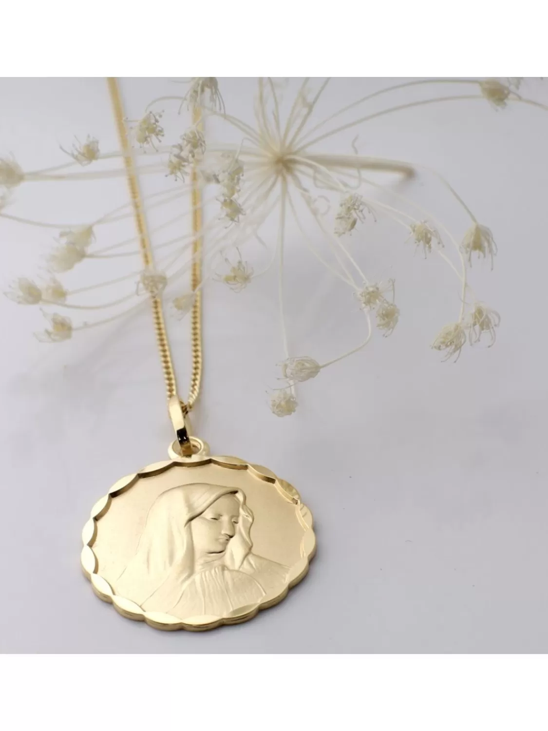 Acalee Halskette Mit Madonna Anhanger Gold 333 Maria Dolorosa O 18 Mm | Herrenschmuck