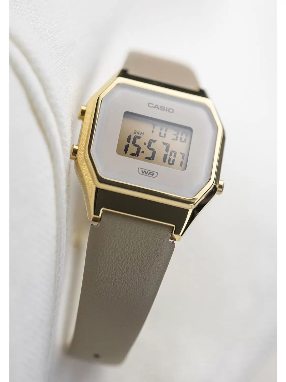 Casio Vintage Mini Damenuhr Taupe/Goldfarben | Damenuhren