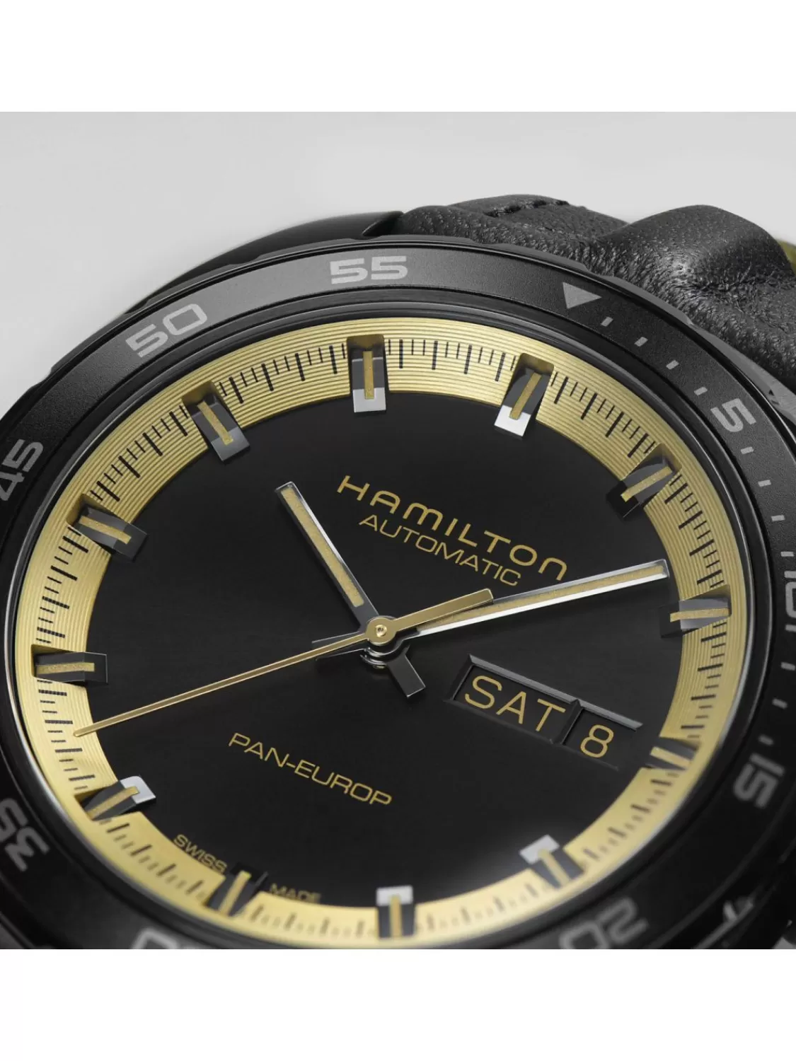 Hamilton Herrenuhr Pan Europ Day Date Automatik Schwarz/Goldfarben | Herrenuhren